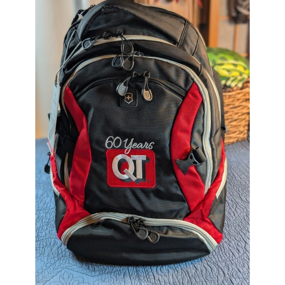 Victorinox VX Sport Scout Laptop Backpack NWT Black Red QuikTrip QT 60th Anniv